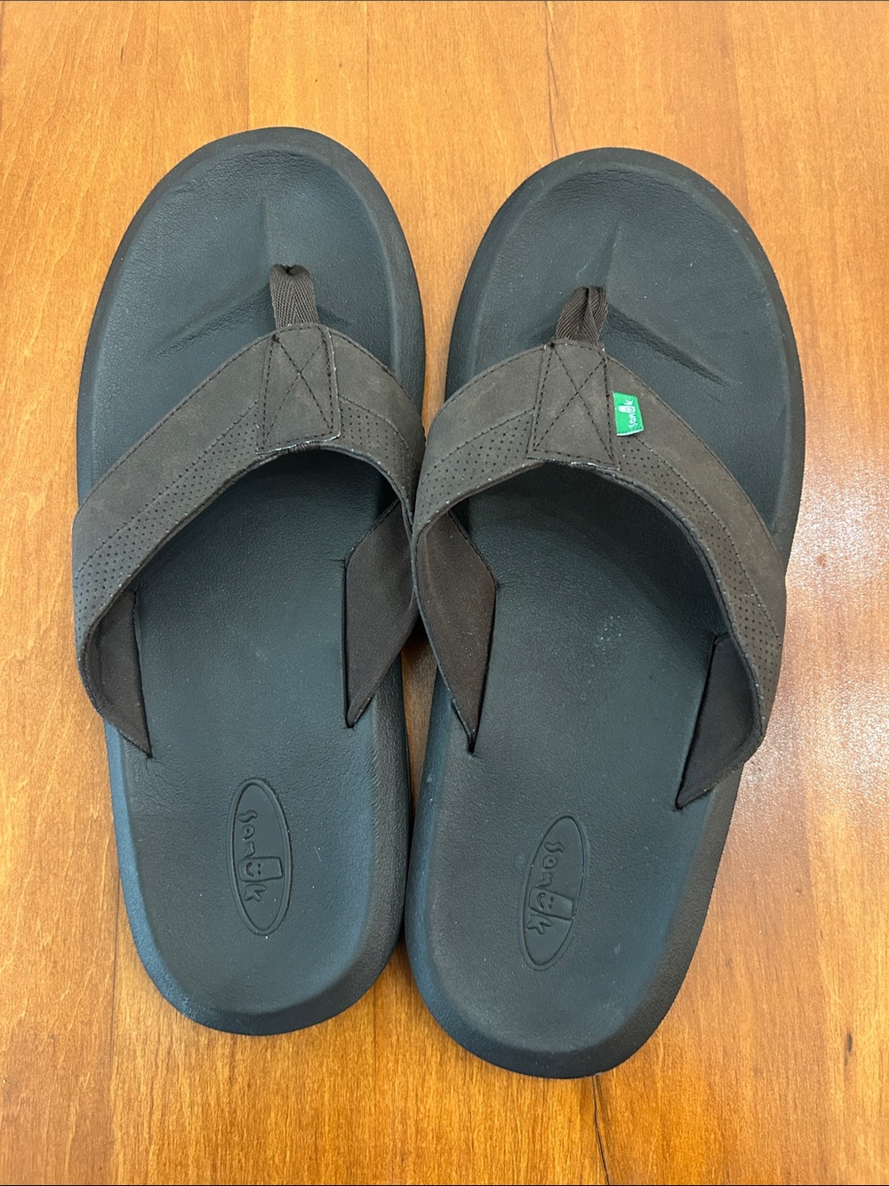 Sanuk Men’s Flip Flop Sandals Black Size 13 Cushioned Comfort Beach Casual